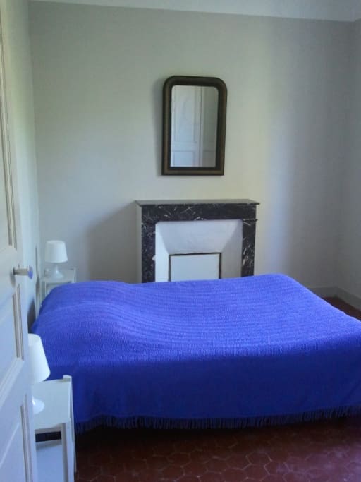 Chambre avec lit 2 places