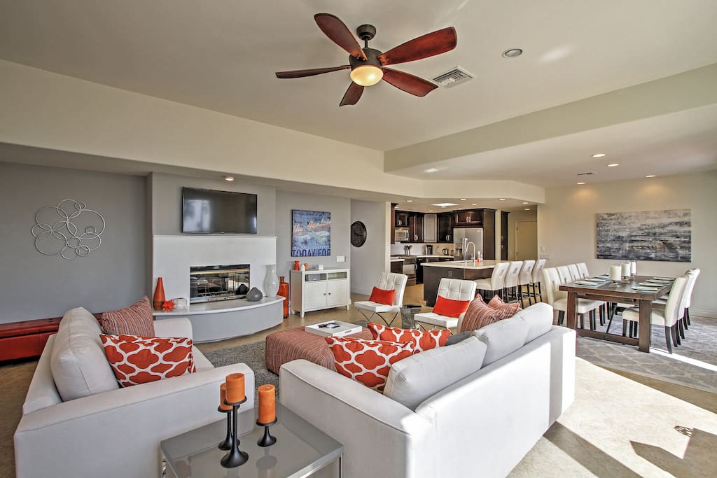 You'll feel right at home when you stay at this phenomenal Palm Desert vacation rental home!