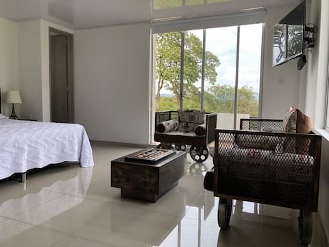 Muisca - El Salto del Pómeca Eco-tourism Estate