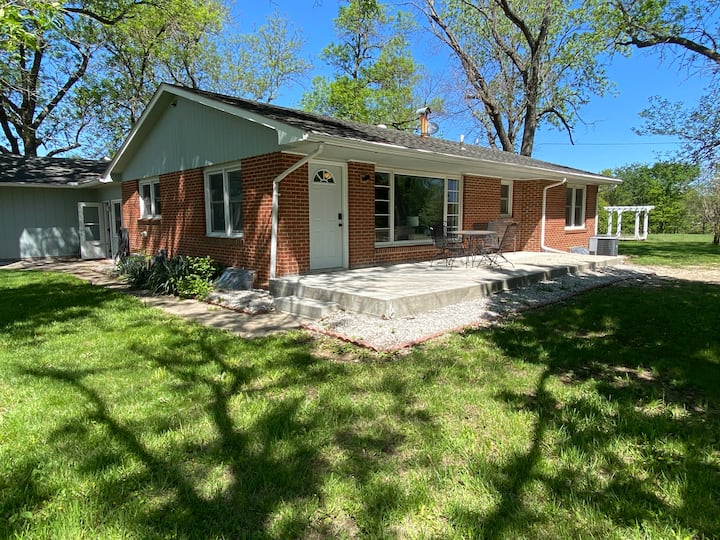 Clinton Lake Vacation Rentals & Homes Kansas, United States Airbnb