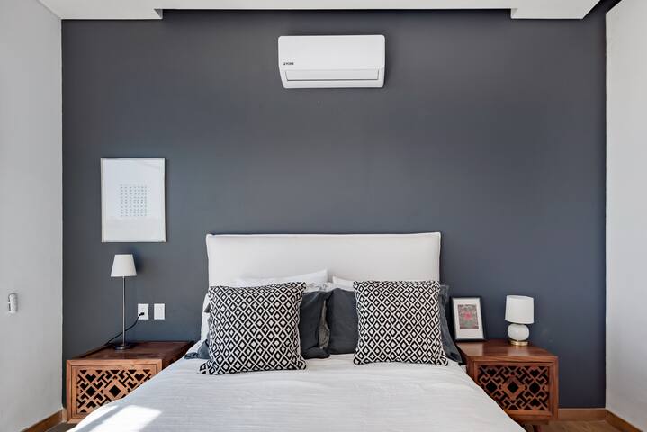 Have Rooftop BBQs with Views Across a Trendy Neighborhood gallery image 2