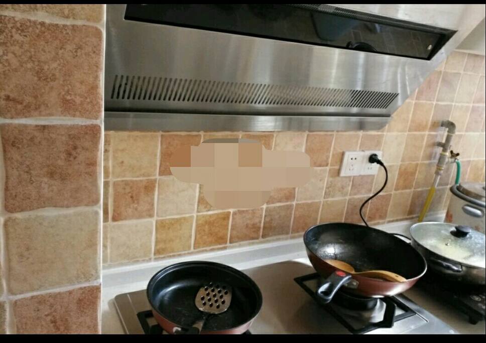 厨房用具齐全