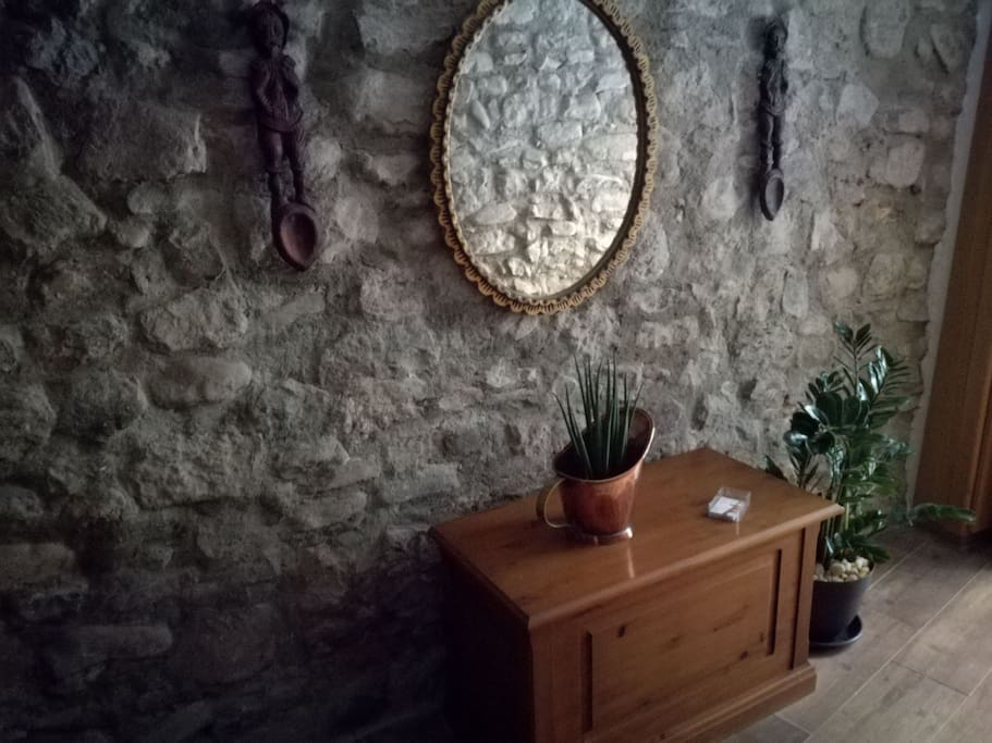 Esta es la entrada es muy amplia