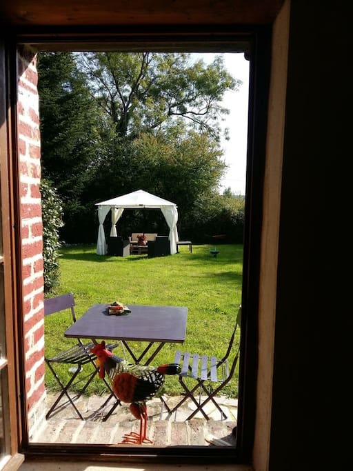 Dine al fresco