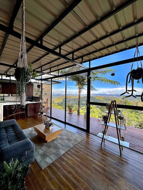 Cabin 8 minutes from JMC airport