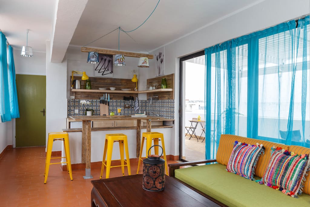 Penthouse Living room & Kitchen