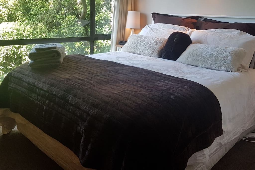 Very Comfy King Size Bed