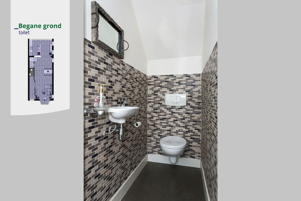 Toilet 1st floor