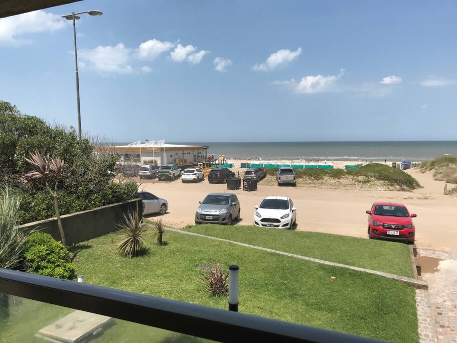 Vista desde balcón. Balneario Cocodrilo.