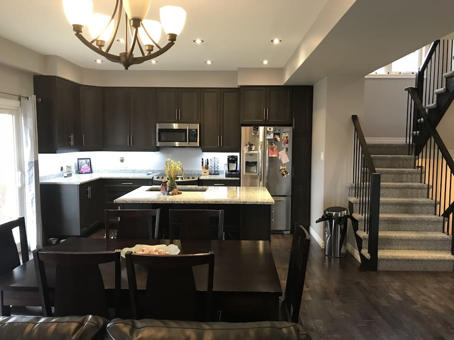 kitchen/dinning room