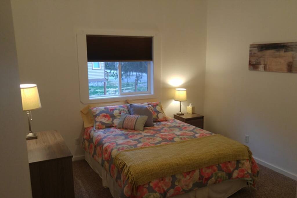 Queen Bed 2