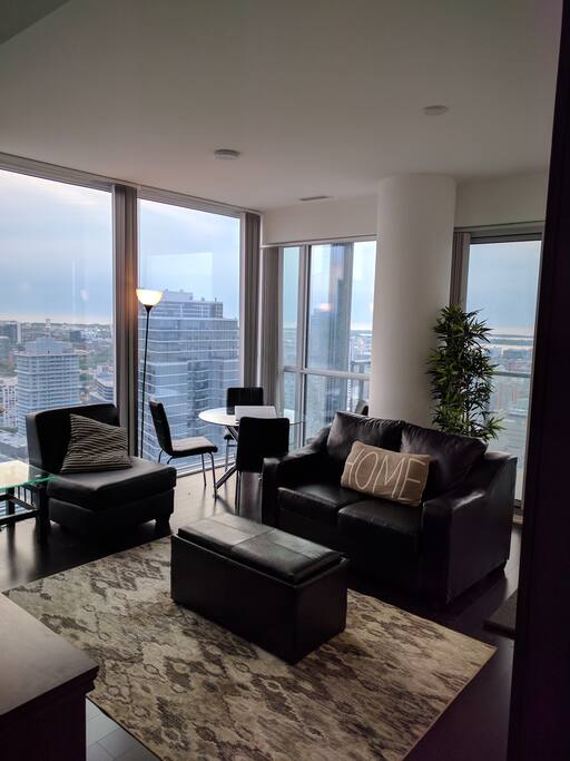 Living room Photo 1