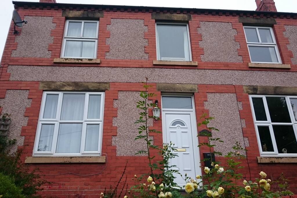 Pretty front aspect...