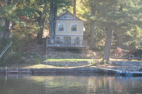 Winsted/Highland Lake/Direct Waterfront/Immaculate