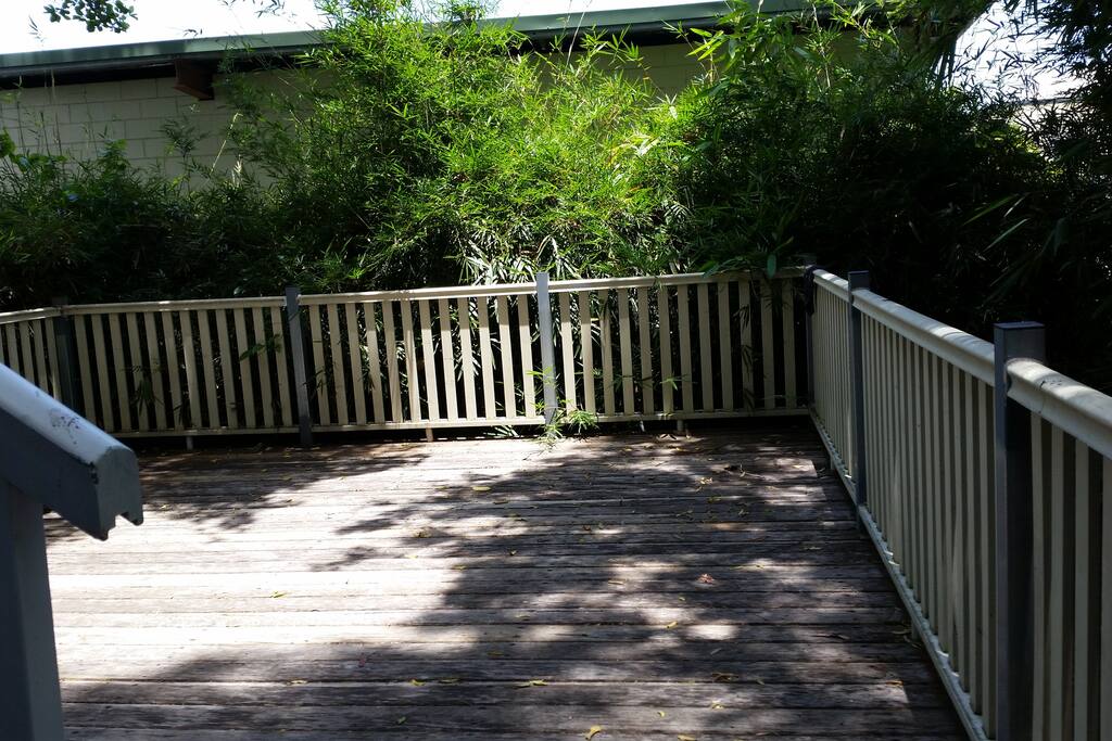 sun deck