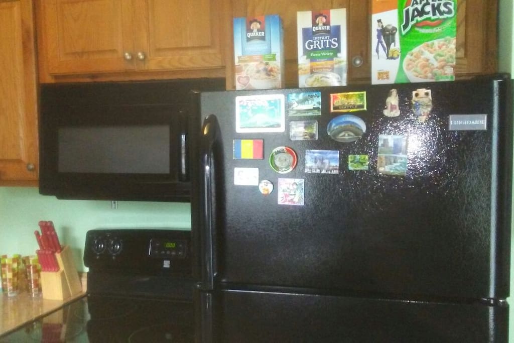 Cute Kitchen with breakfast included