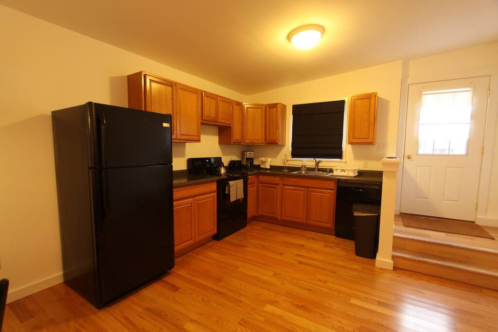 Kitchen area with everything you need to cook!