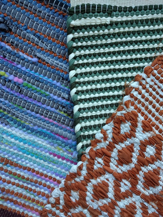 Create unique rag rug in Finnish loom Airbnb