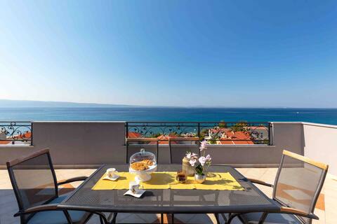 *SEA MELODY* 100 m SEA, a million-dollar view!!!