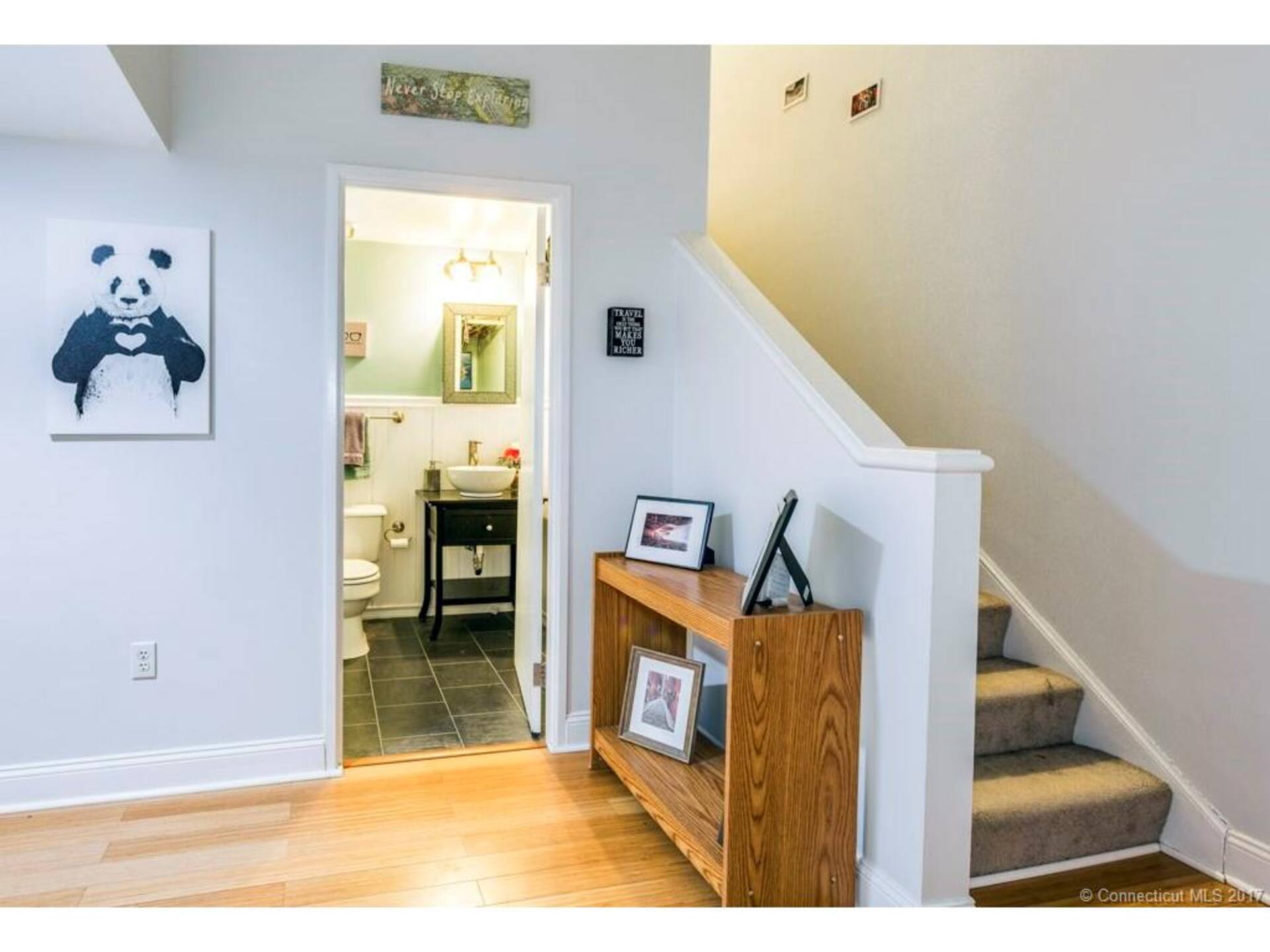 Full loft apartment near Omni Hotel — photo 4