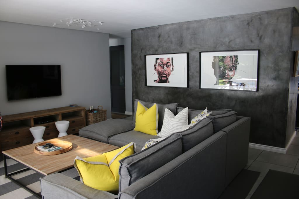 TV Lounge