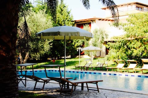 Le Crie Villa