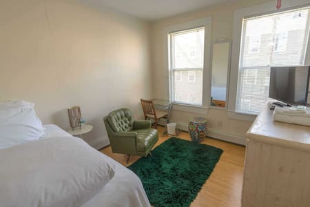 Cambridge  convenient location