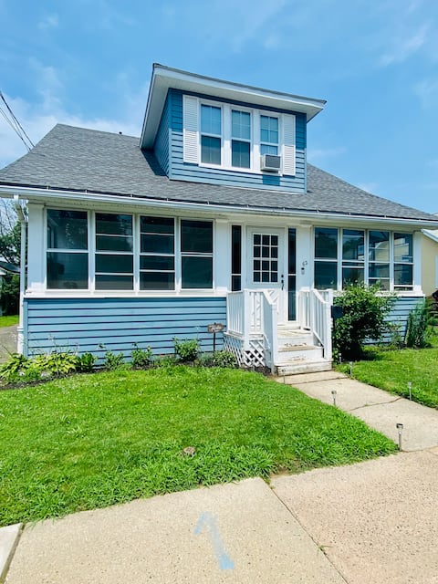 Cozy Home Mins 2 Downtown Hartford