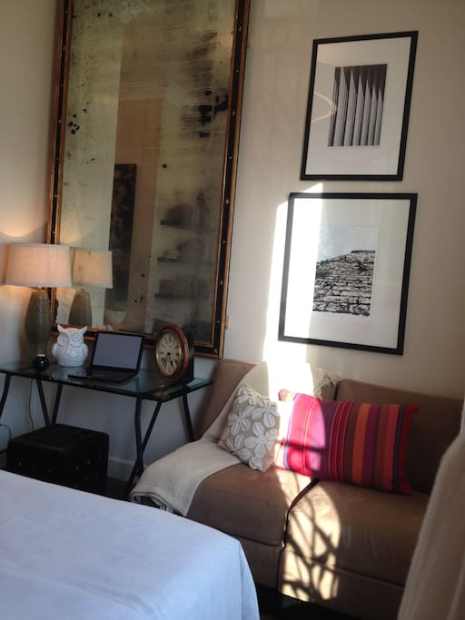 Sitting Area