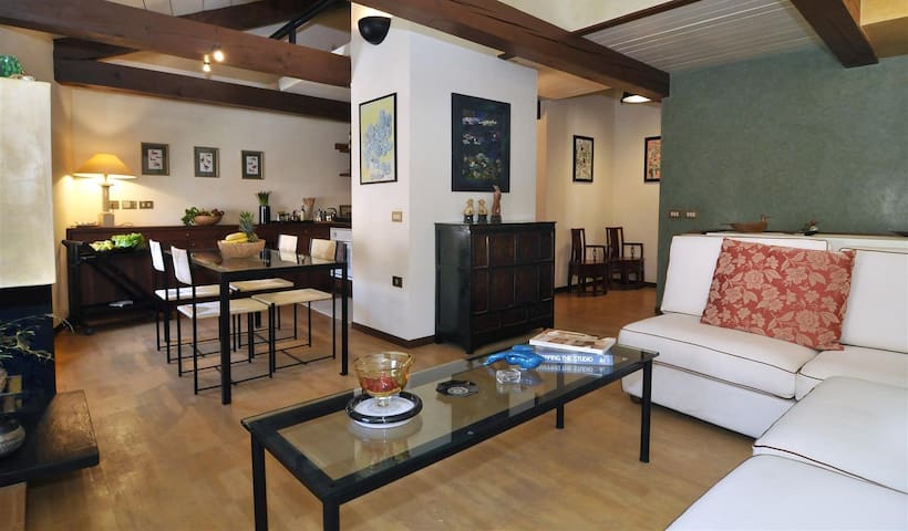 Ca’ della Tana charming apartment in Biennale area