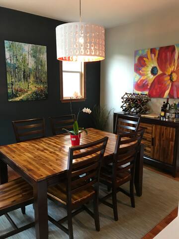 Spacious 4 bedroom house great for families. gallery image 4