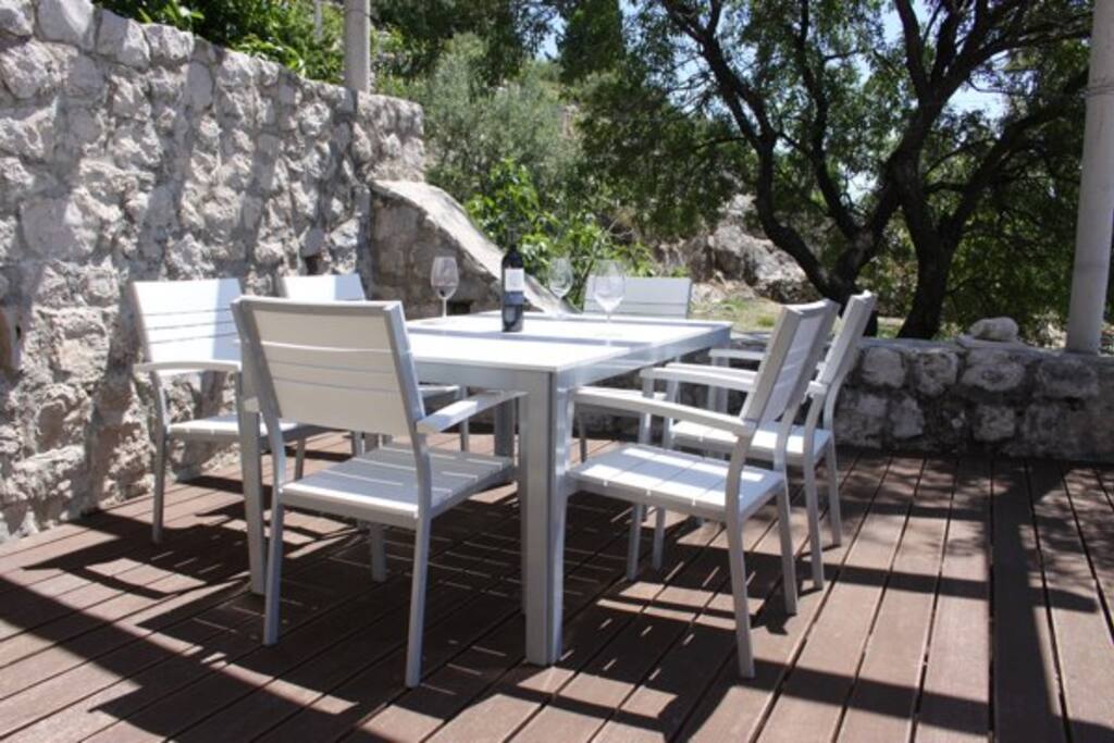 Terras met zeezicht