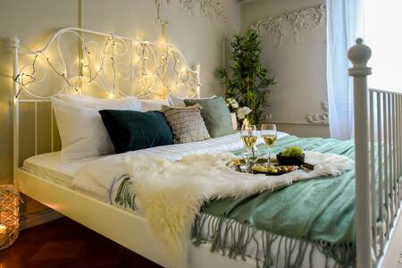 Lovely Old Town BEAUTIFUL View Studio