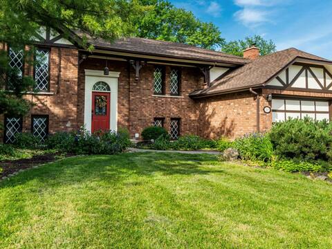 Amberlea House, home with pool,  located in NOTL