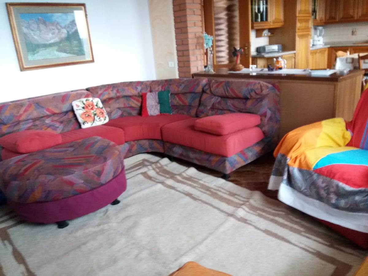 Popular Airbnb listing: A stone's throw from the lake in Belluno