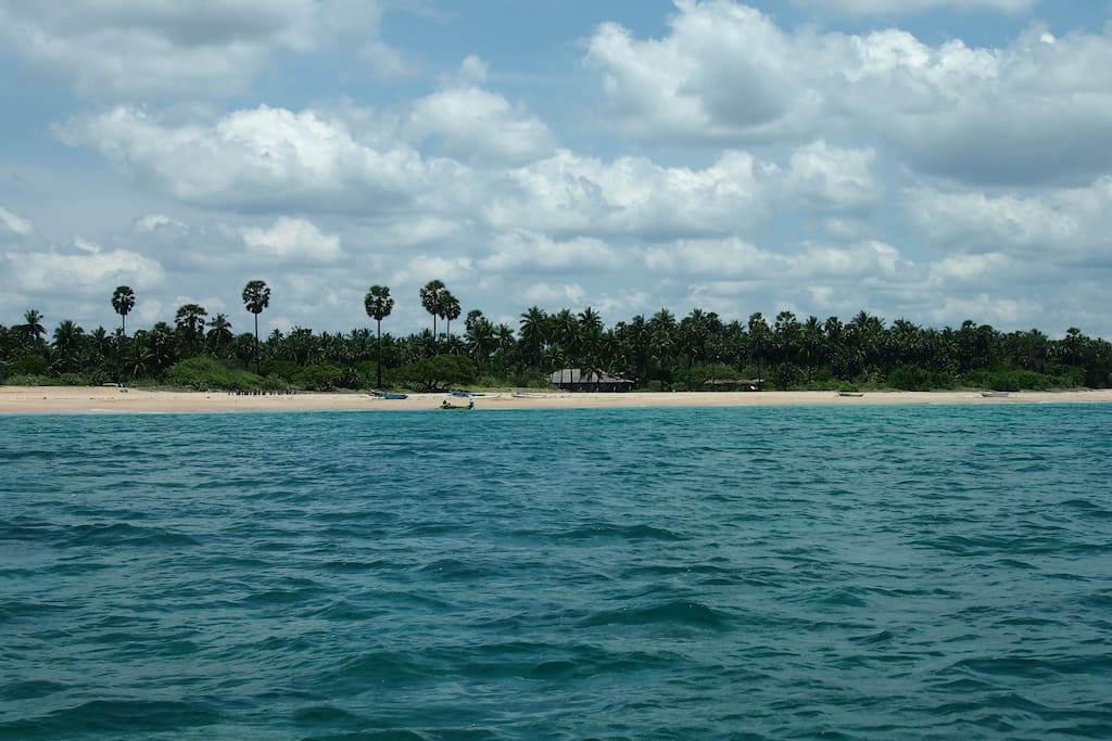 108 Palms Beach Resort (Uppuveli-Nilaveli)