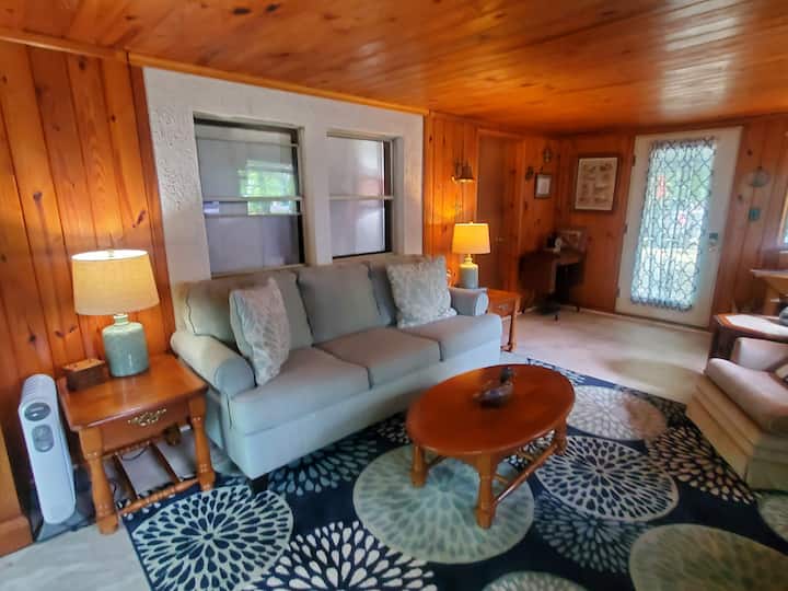 Quiet Beach Retreat - Bethany Beach, Delaware