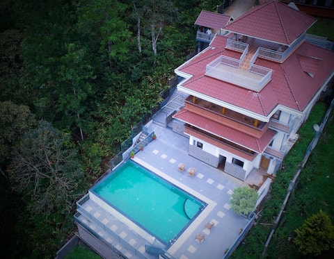 Munnar twin private pool villa8R