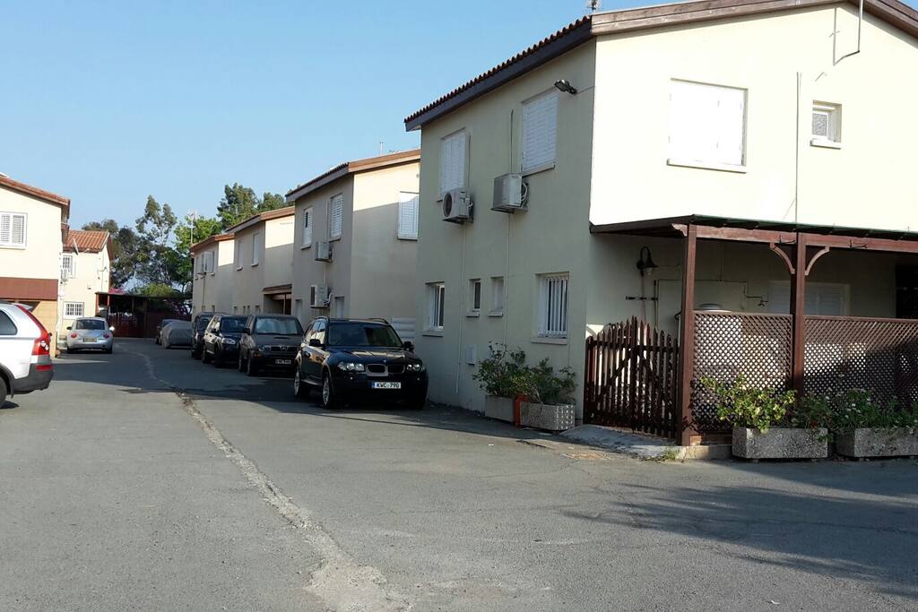 The complex Spyros Seaside Mansions.