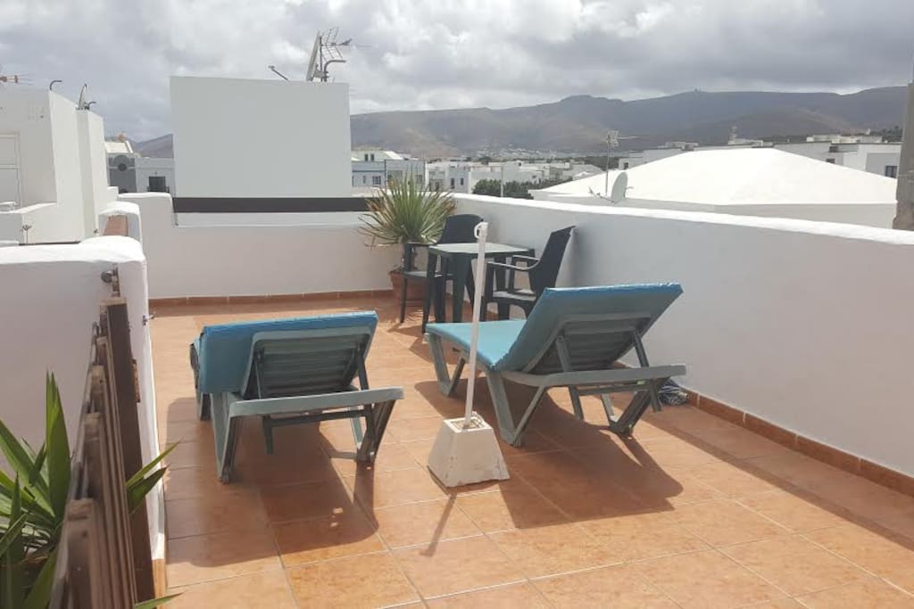 Roof terrace for Studio 1.