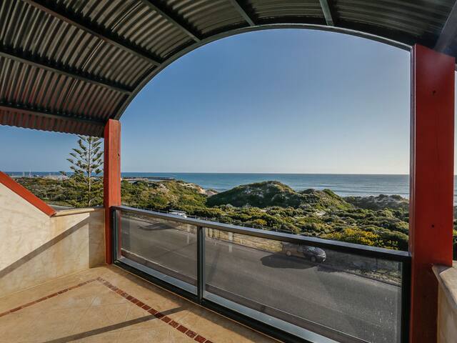 Sovereign Beach House