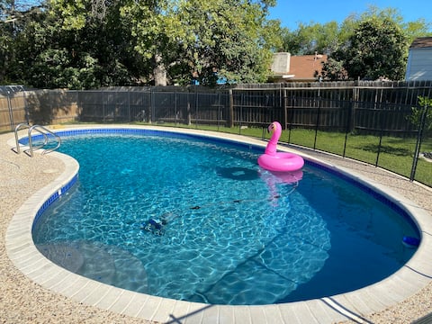 Haven away from home-King bed-Pool