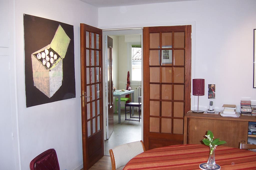 salle à manger et cuisine