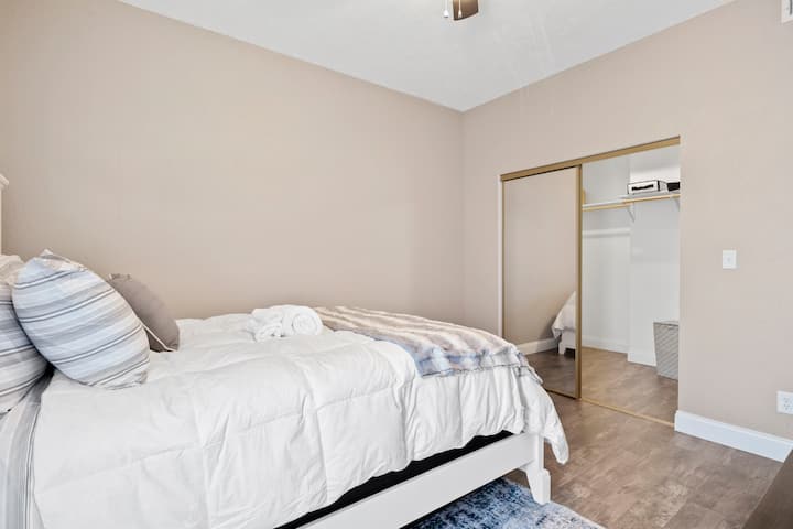 غرفة النوم الثانية 