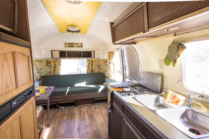 Airstream 345