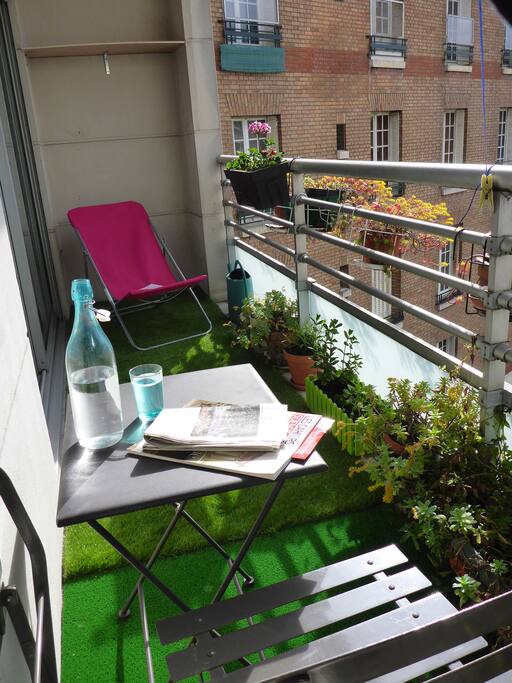 Balcony on garden's side