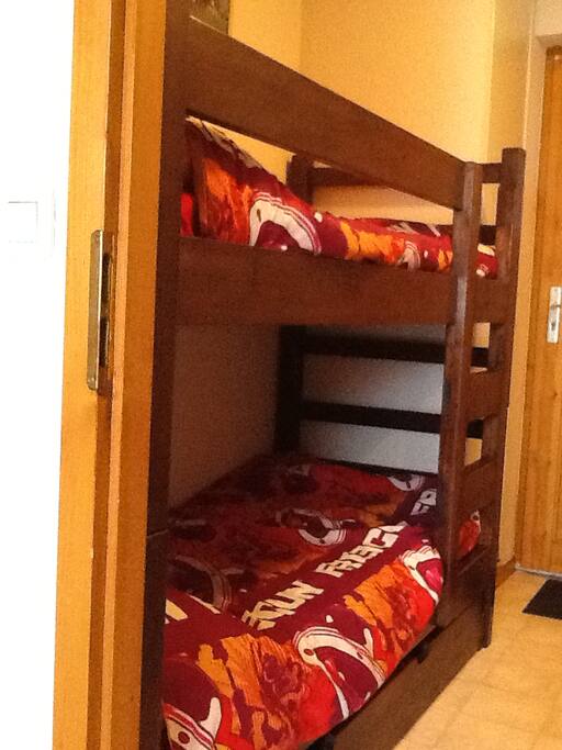 Room with bunk beds