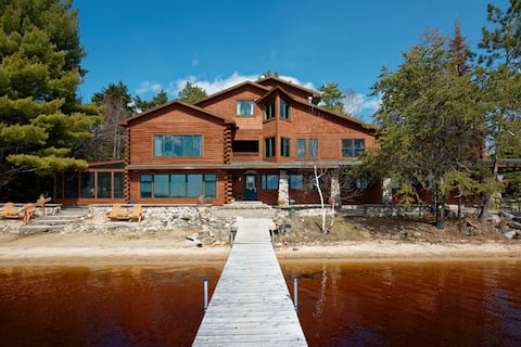 Elbow Lake Lodge 3BR/1.5BA Suite - White Pine