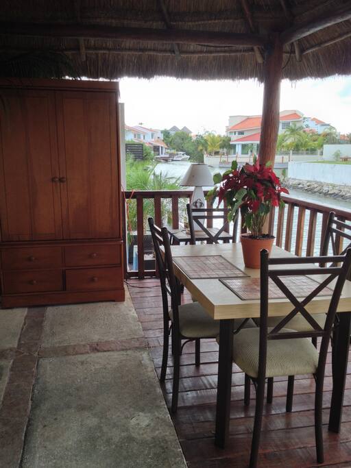 Terraza palapa de la casa