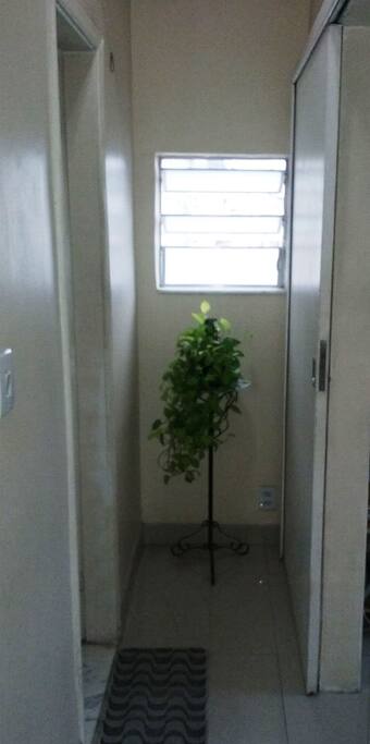 Corredor entre Quarto e banheiro